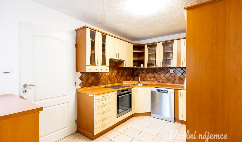 Pronájem domu 140 m² s pozemkem 103 m², Brandýs nad Labem-Stará Boleslav – náhled fotky 6