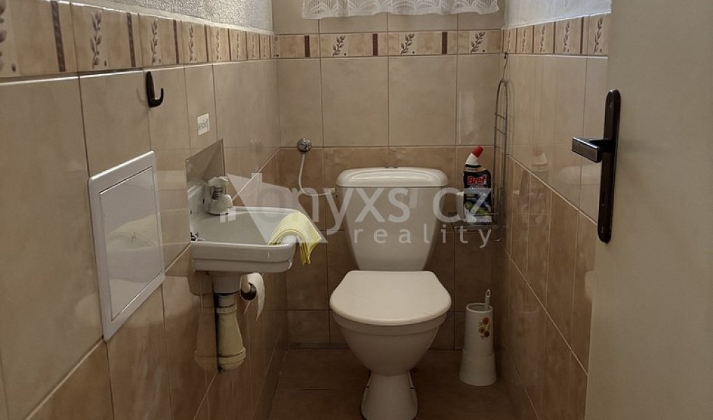 Prodej domu 162 m² s pozemkem 1 077 m², Žacléř – náhled fotky 13