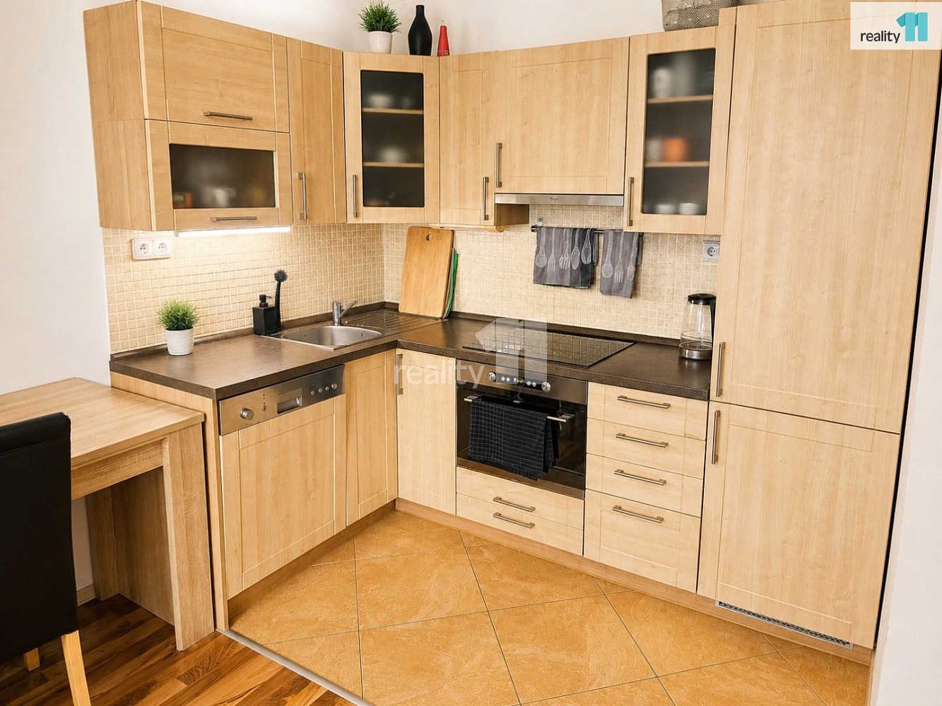 Pronájem bytu 2+kk 52 m² — photo 2