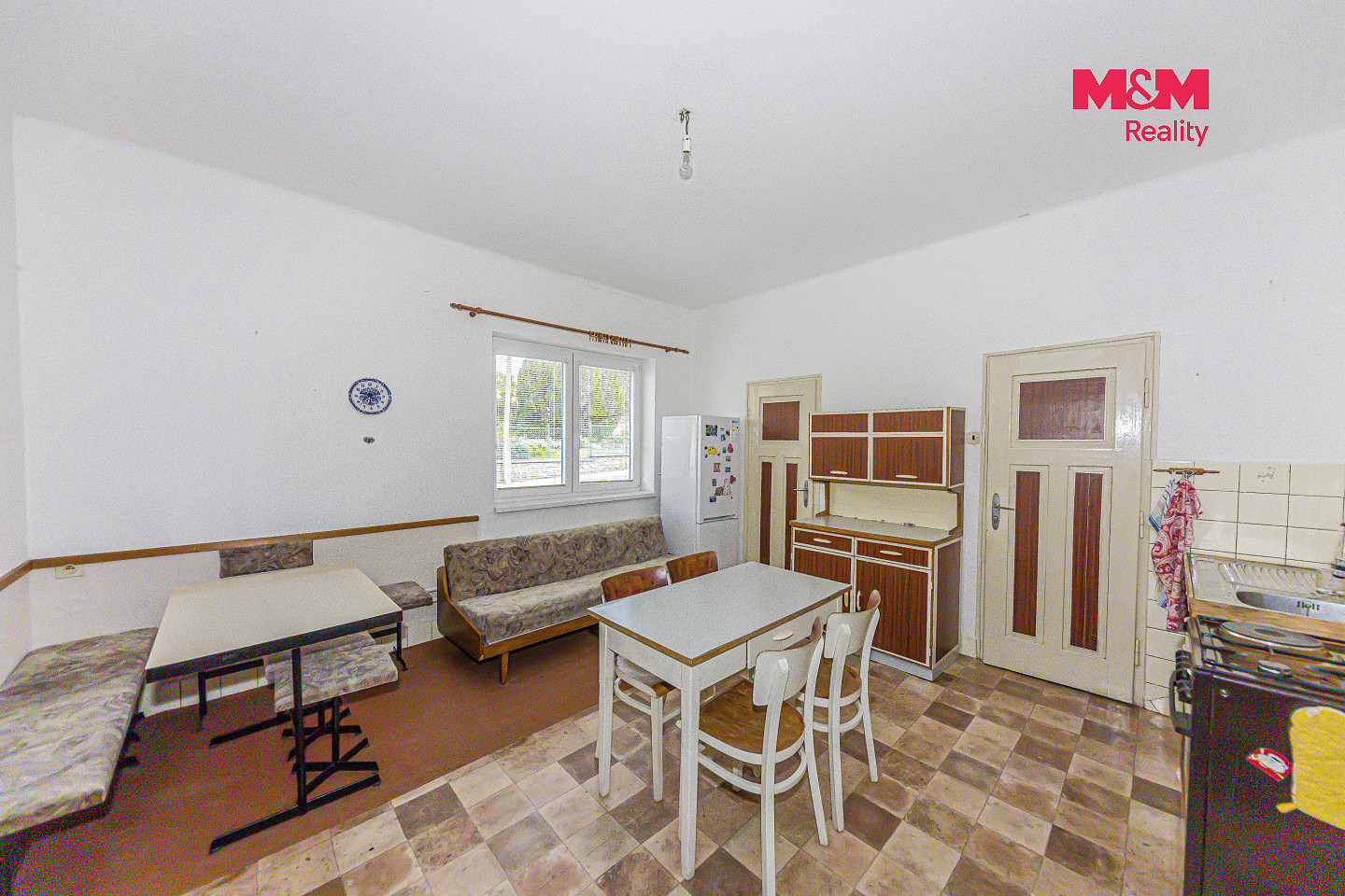 Prodej domu 120 m² s pozemkem 437 m² – fotografie 2