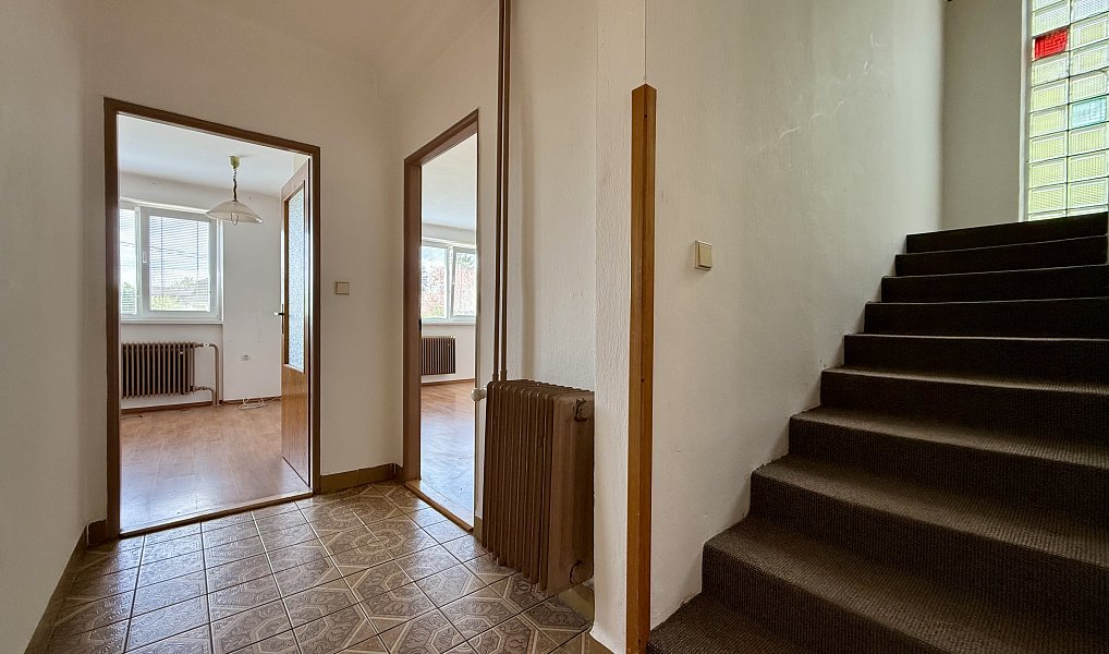 Prodej domu 100 m², Divišov – náhled fotky 12