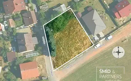 Prodej stavebního pozemku 1 001 m², Ledrova, Uhlířské Janovice, okres Kutná Hora