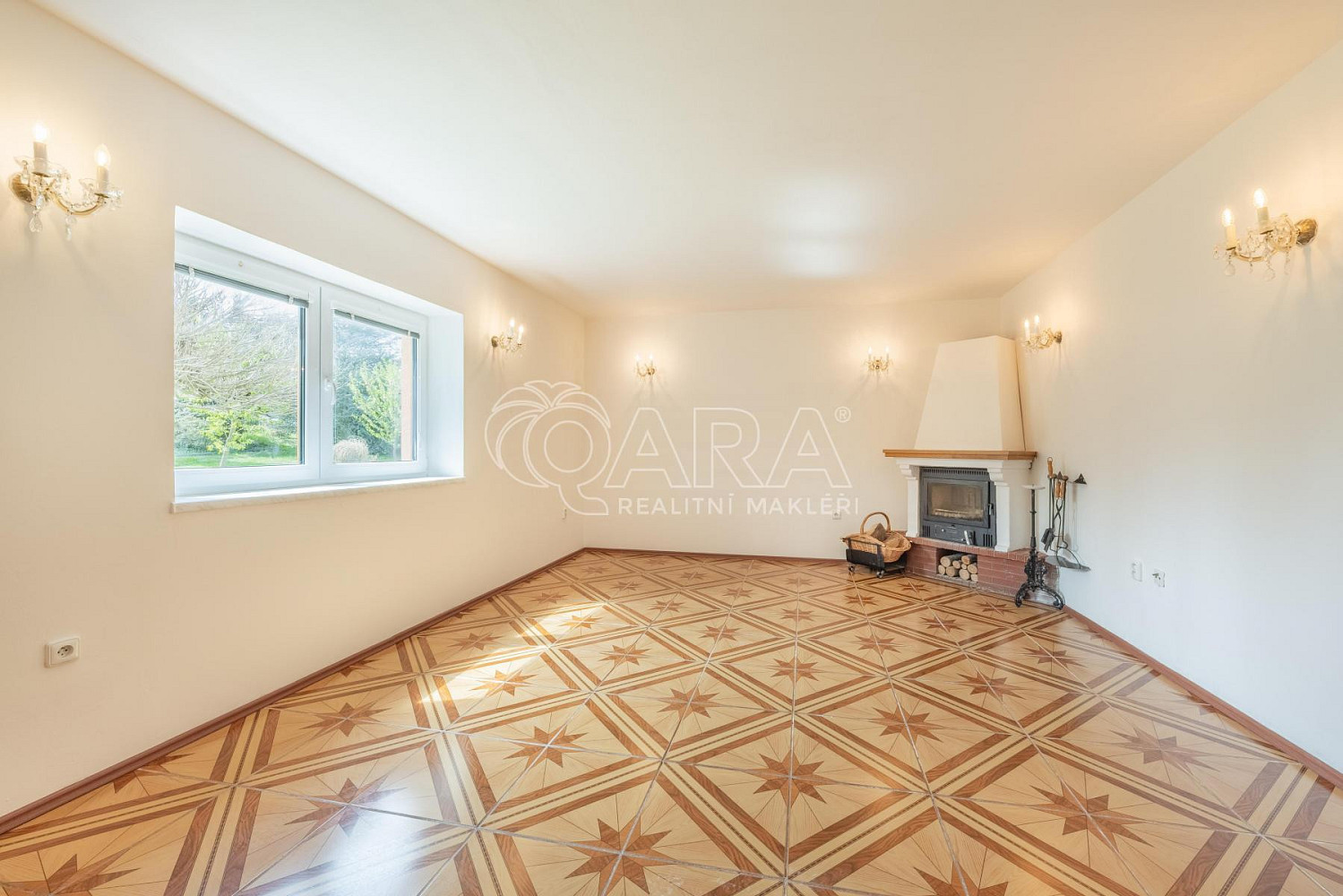 Prodej domu 362 m² s pozemkem 1 568 m² — photo 3
