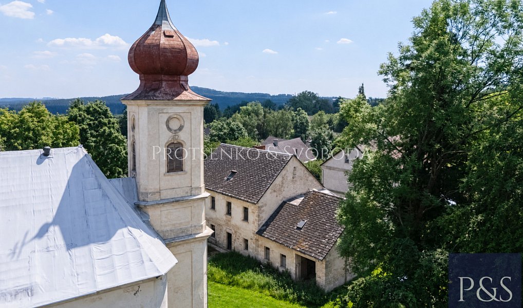 Prodej domu 410 m² s pozemkem 661 m², Mnichov – náhled fotky 21