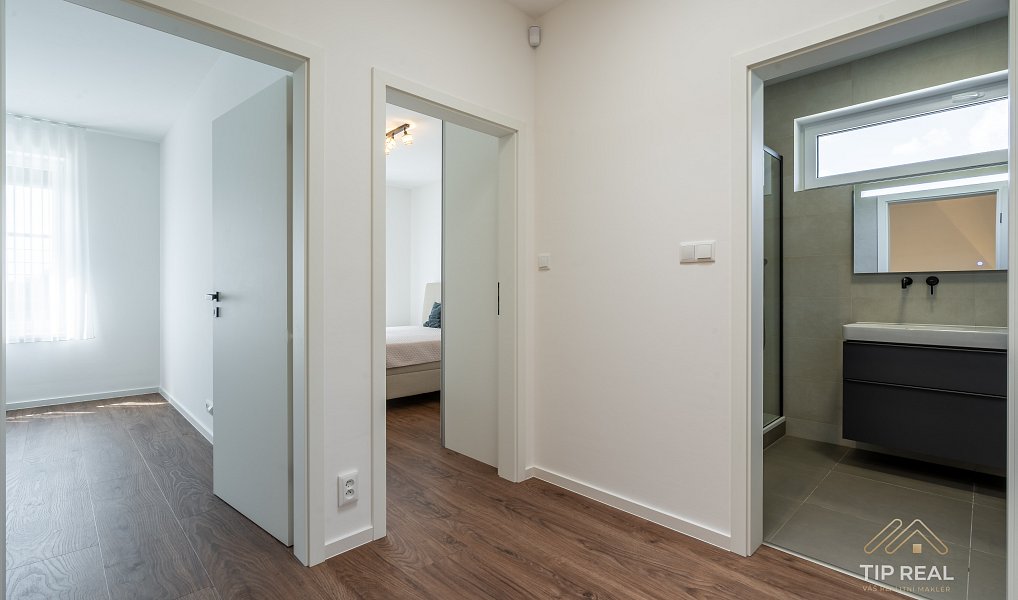 Prodej domu 117 m² s pozemkem 367 m², Drahelčice – náhled fotky 11