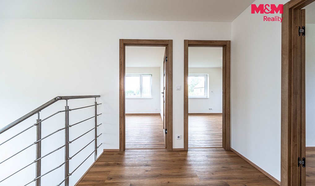 Prodej domu 248 m² s pozemkem 1 542 m², Žižice – náhled fotky 12