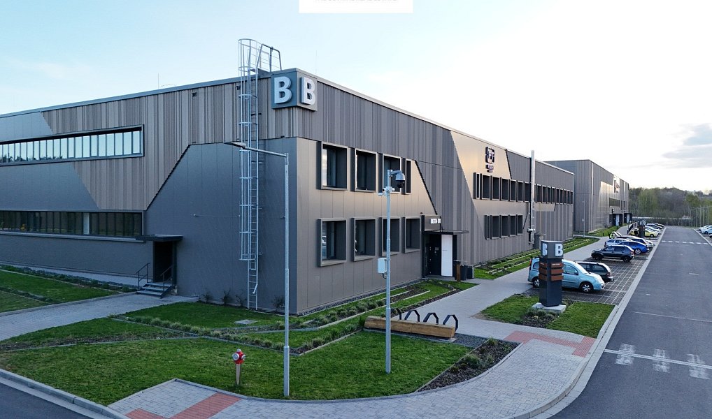 Pronájem skladovacích prostor 3 000 m², Tachov – náhled fotky 8