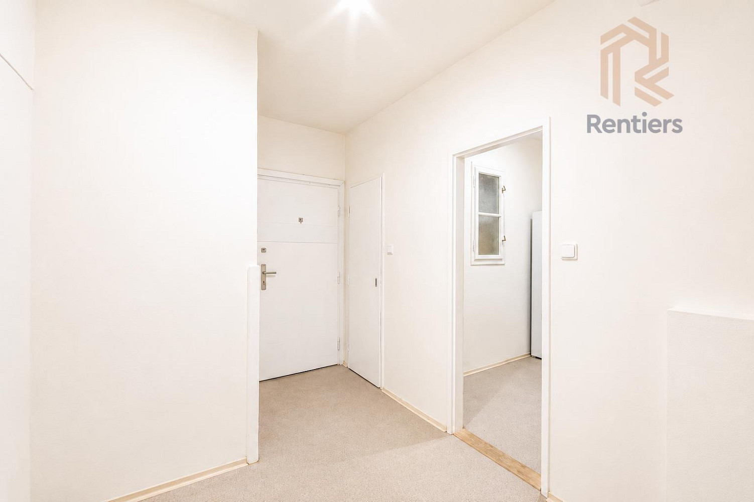 Prodej bytu 2+1 58 m² – fotografie 2