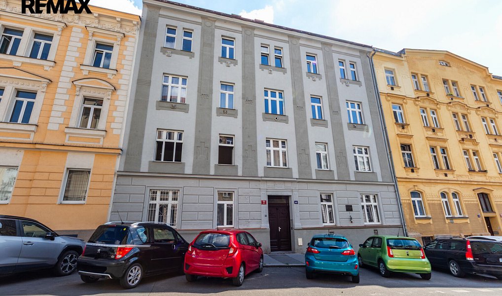 Pronájem bytu 2+kk 44 m², Praha – náhled fotky 12
