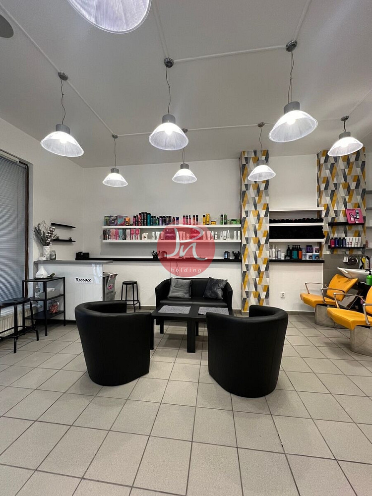 Pronájem komerčního objektu (jiného typu) 2 m² — photo 3