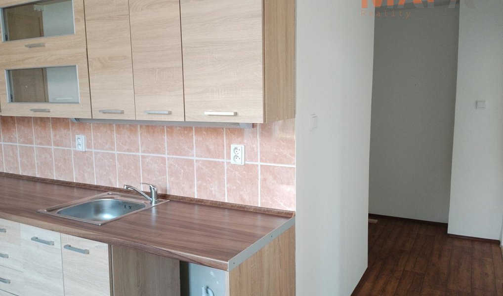 Pronájem bytu 2+1 55 m², Jirkov – náhled fotky 3