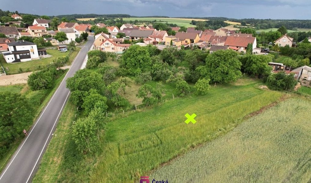 Prodej stavebního pozemku 1 175 m², Hradečno – náhled fotky 3