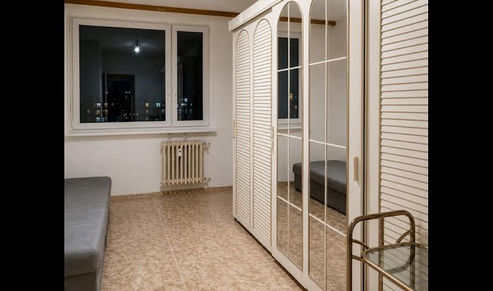 Prodej bytu 3+1 80 m², Praha – náhled fotky 12