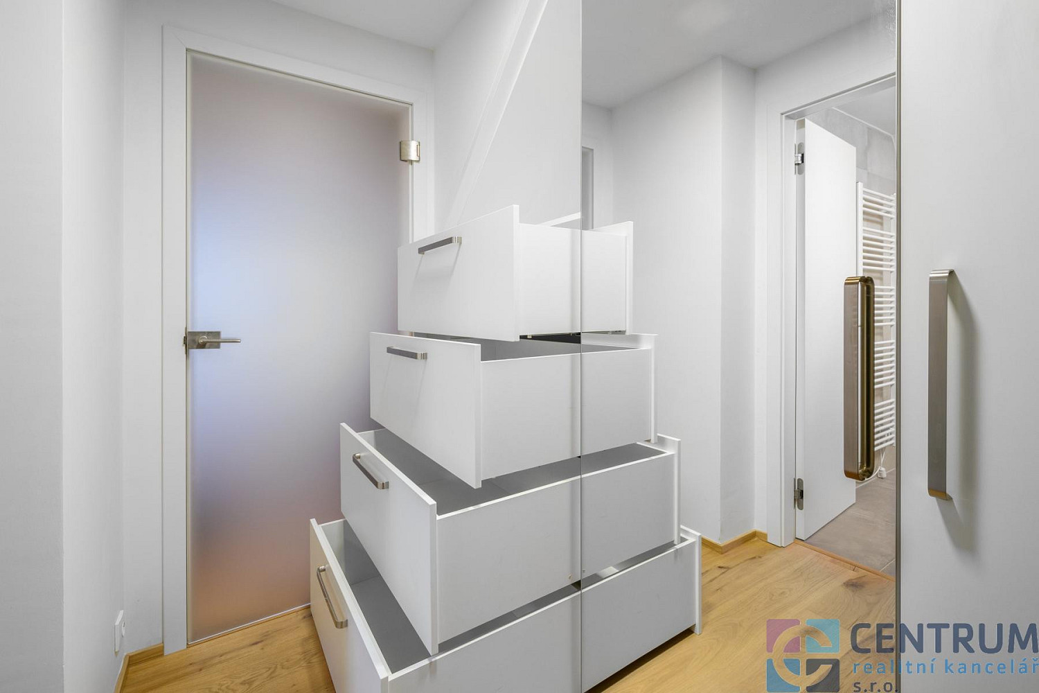 Pronájem bytu 3+kk 87 m² – fotografie 5