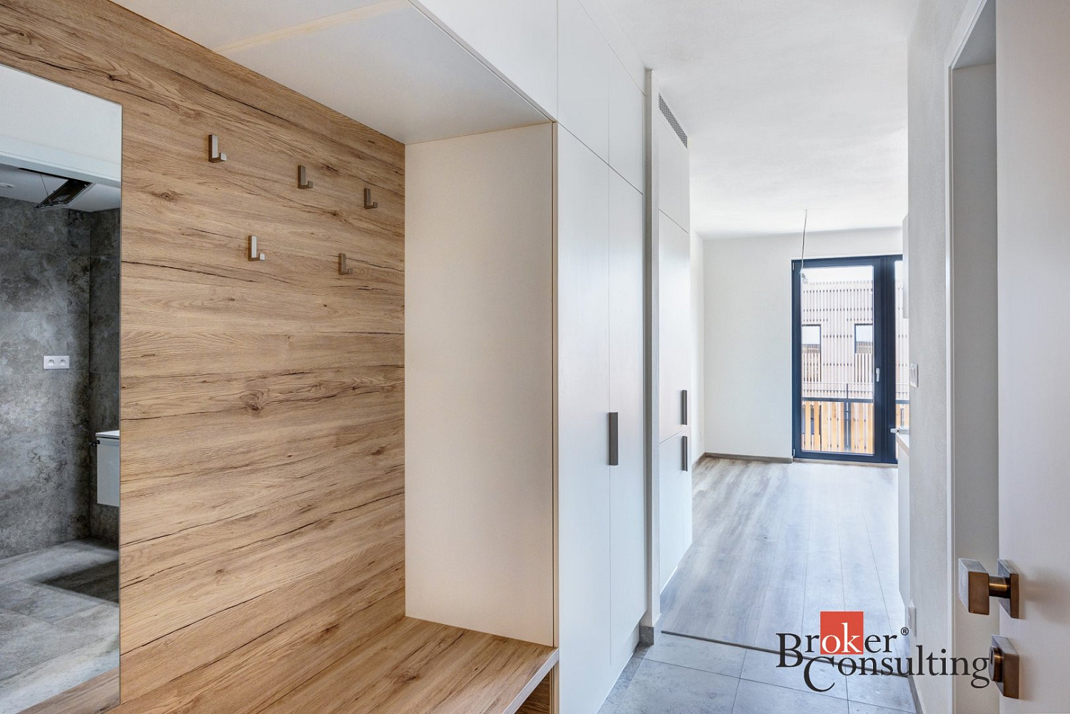 Pronájem bytu 1+kk 39 m² – pohled 4