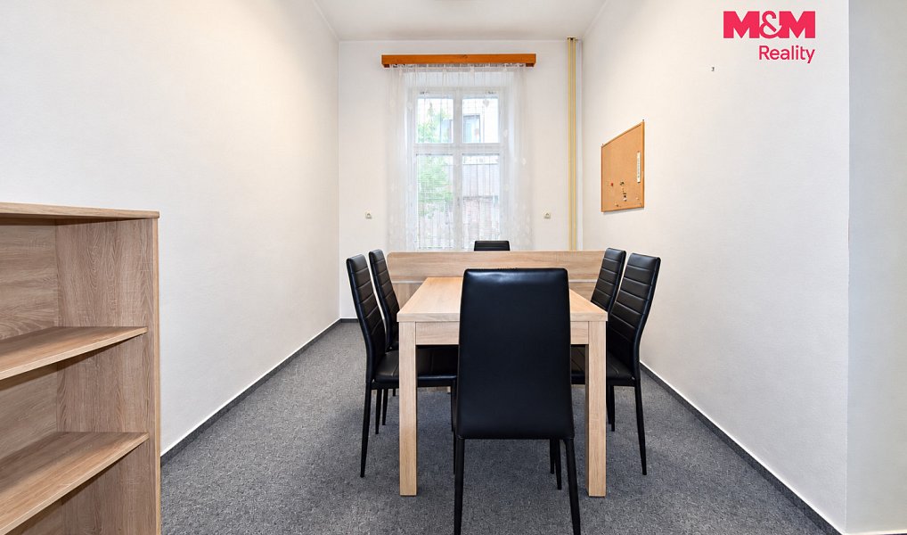 Pronájem kanceláře 31 m², Jičín – náhled fotky 4