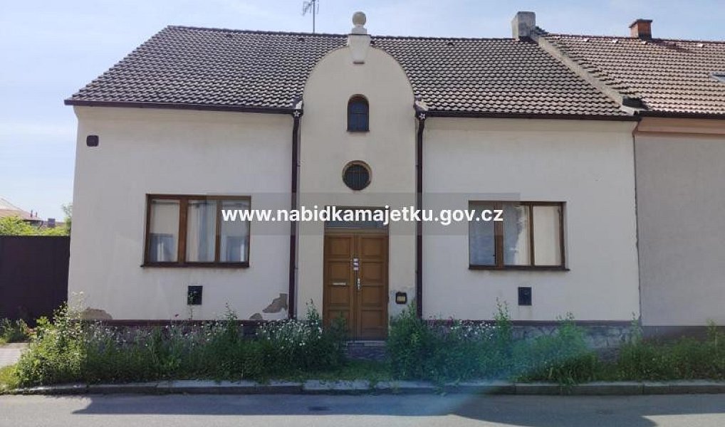 Prodej domu 98 m² s pozemkem 279 m², Kolín – náhled fotky 2