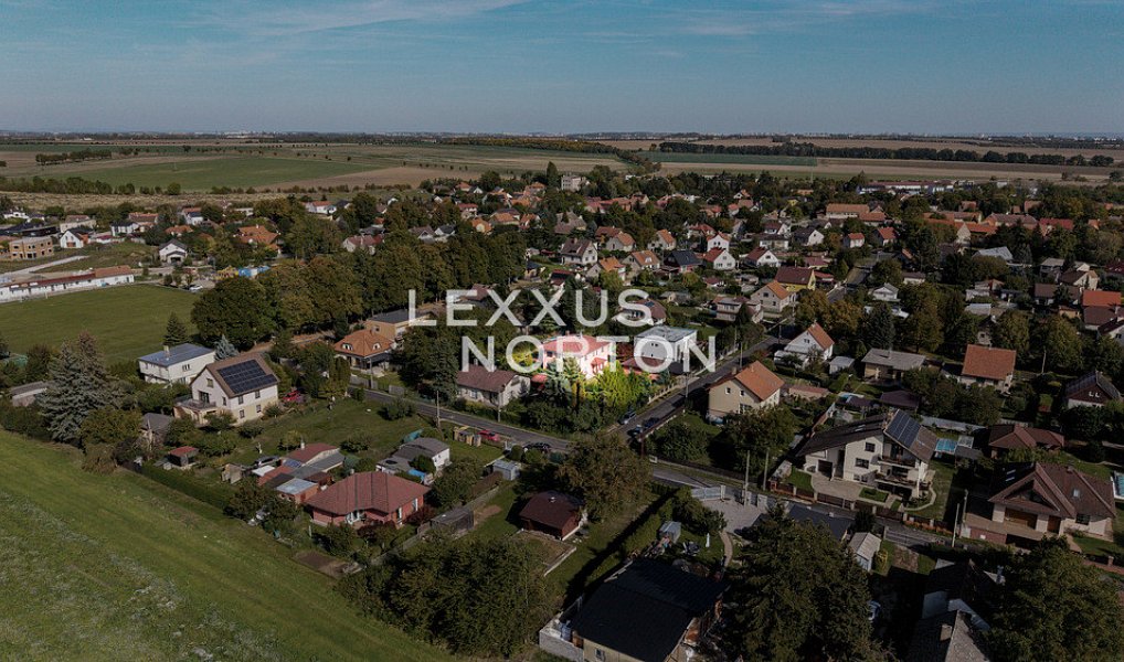 Prodej domu 316 m² s pozemkem 1 084 m², Úhonice – náhled fotky 18