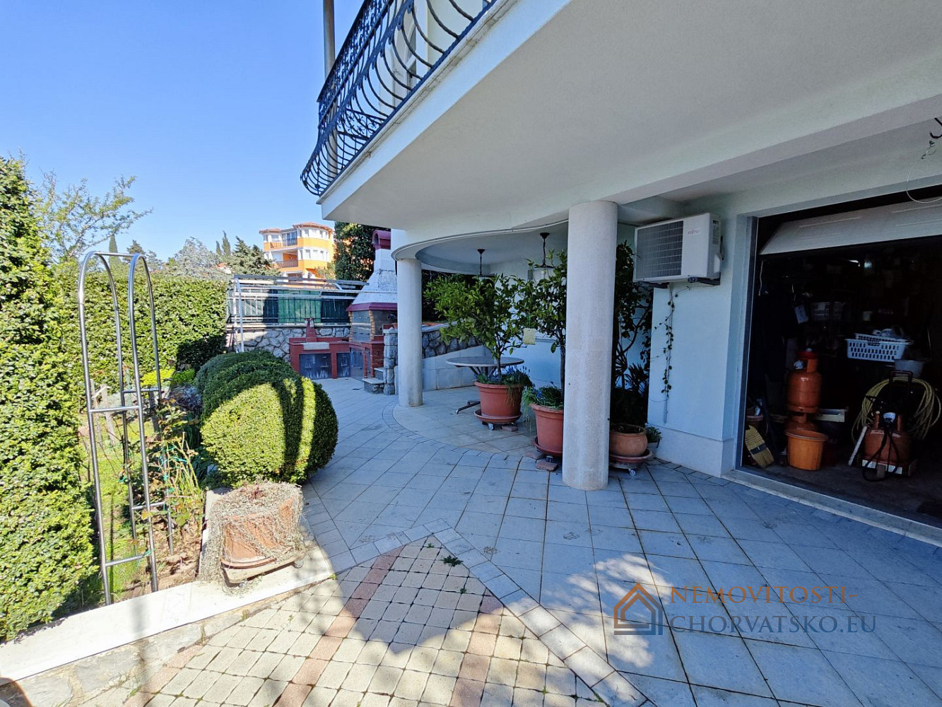 Prodej domu 250 m² s pozemkem 430 m² – pohled 6