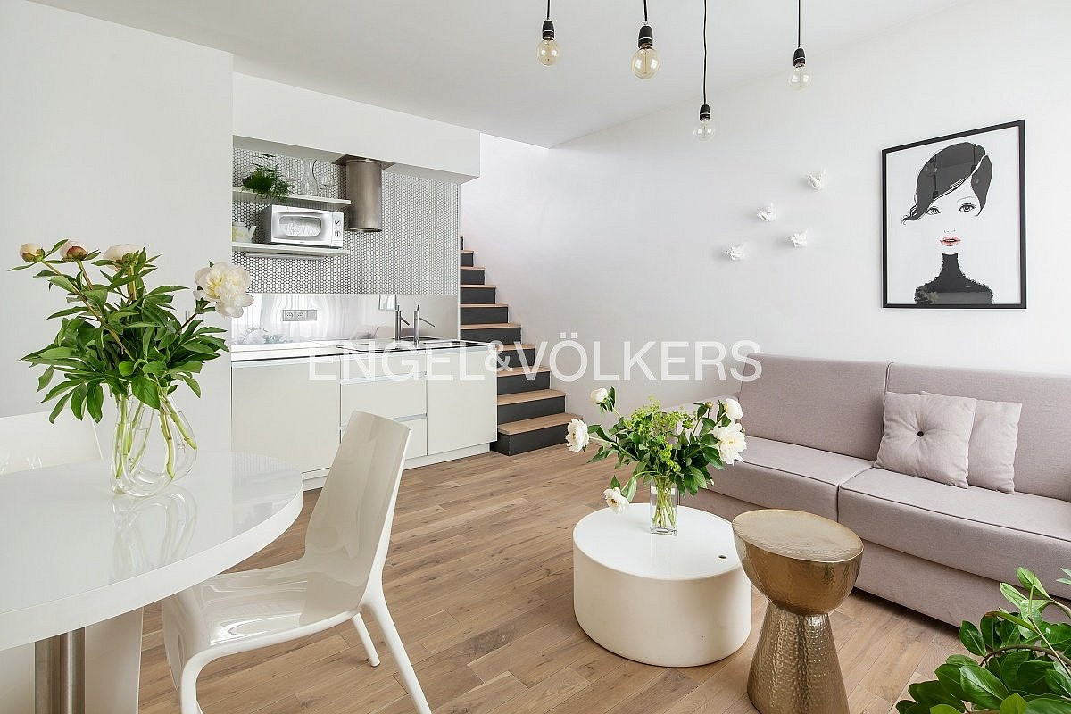 Pronájem bytu 2+kk 55 m² — photo 2