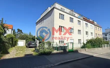 Prodej bytu 1+1 38 m², Krátký lán, Praha 6 - Vokovice
