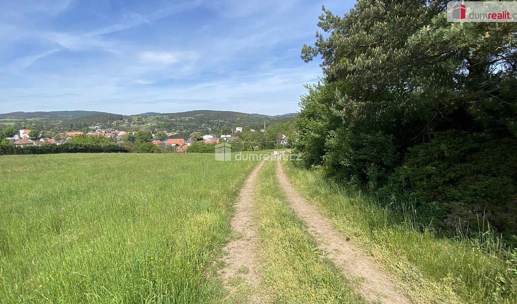 Prodej stavebního pozemku 1 100 m², Kamýk nad Vltavou – náhled fotky 3
