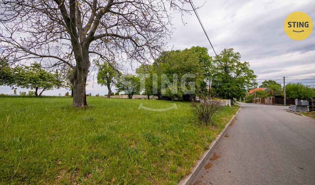 Prodej stavebního pozemku 962 m², Slavkov – náhled fotky 3