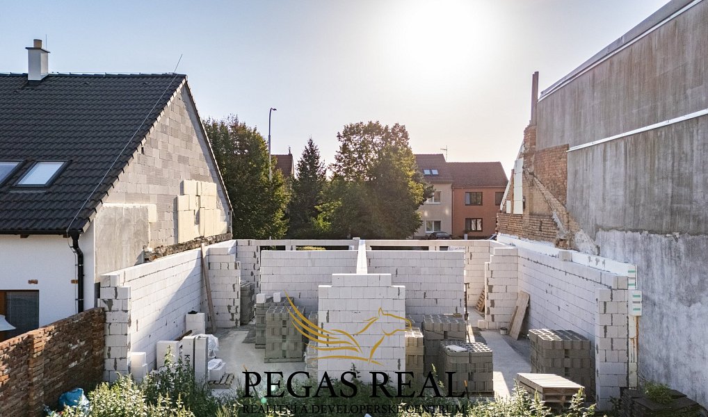 Prodej bytu 4+kk 105 m², Měnín – náhled fotky 7