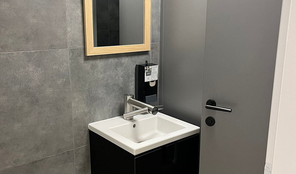 Pronájem obchodních prostor 192 m², Zubří – náhled fotky 17