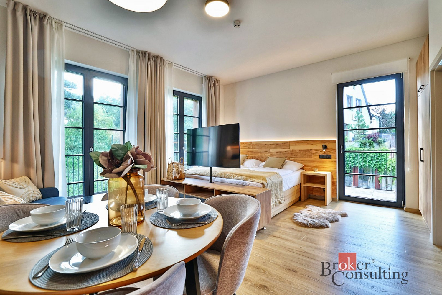 Prodej bytu 1+kk 62 m² – fotografie 2