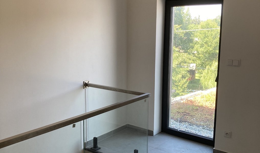 Prodej domu 120 m² s pozemkem 145 m², Velká Bystřice – náhled fotky 16