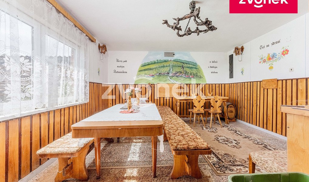 Prodej domu 220 m² s pozemkem 1 093 m², Blatnice pod Svatým Antonínkem – náhled fotky 4