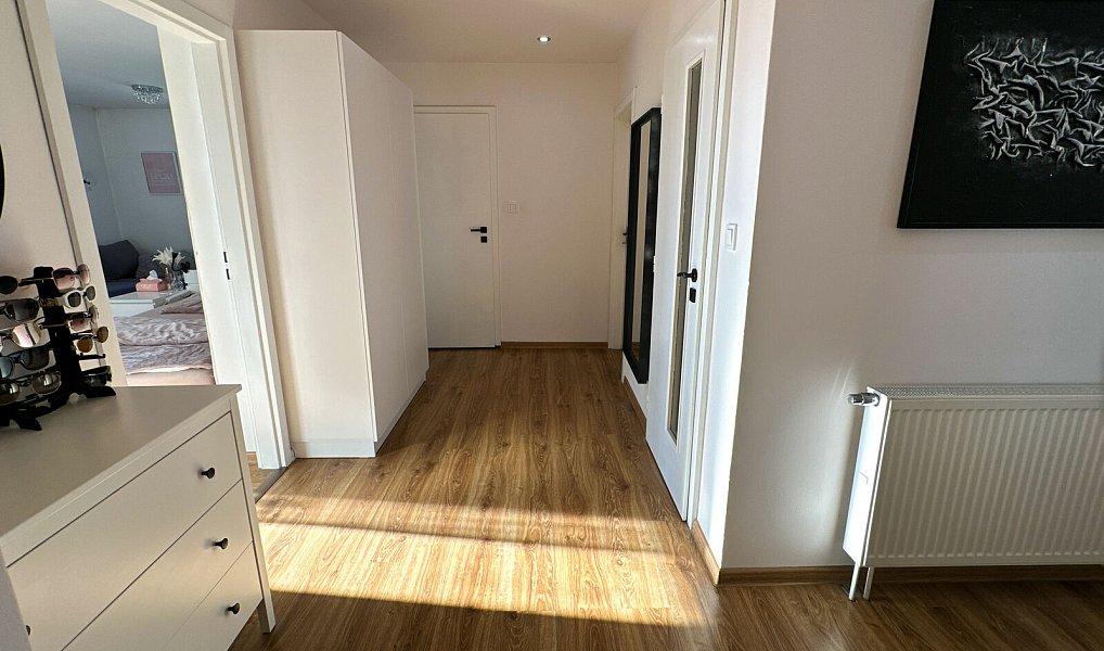 Prodej domu 300 m² s pozemkem 154 m², Tachov – náhled fotky 24