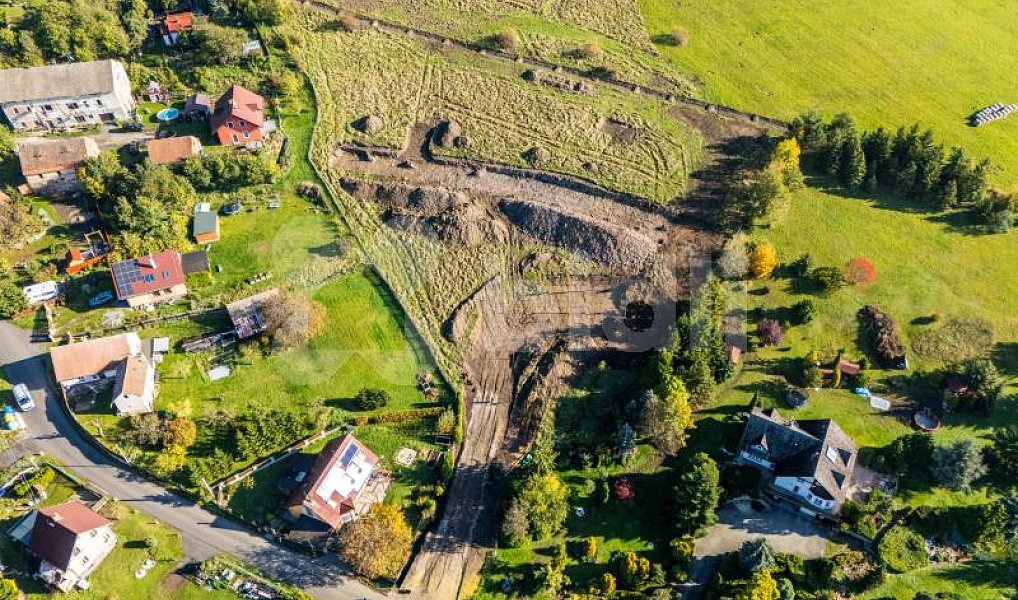 Prodej stavebního pozemku 905 m², Chuderov – náhled fotky 5