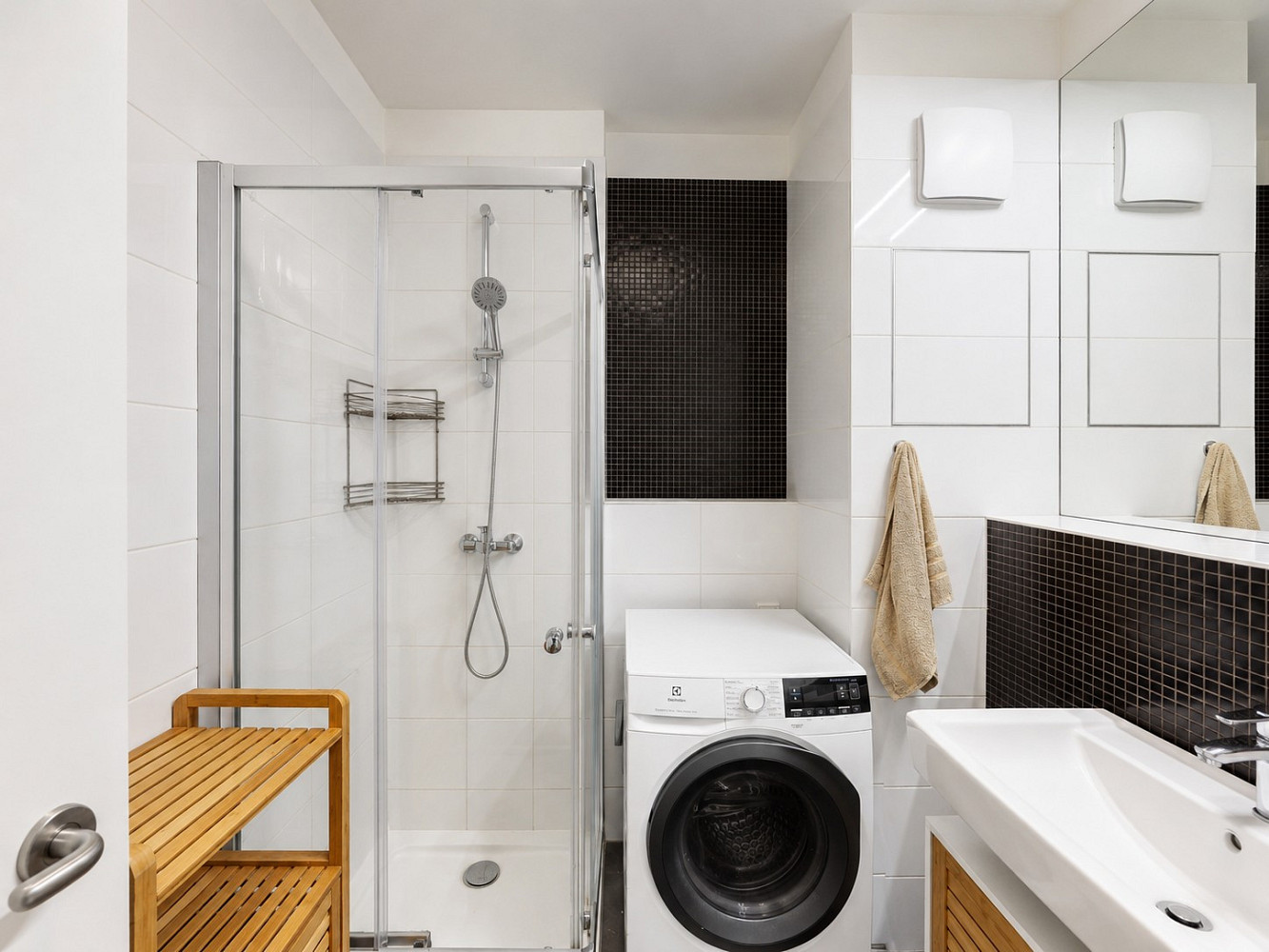 Pronájem bytu 1+kk 27 m²