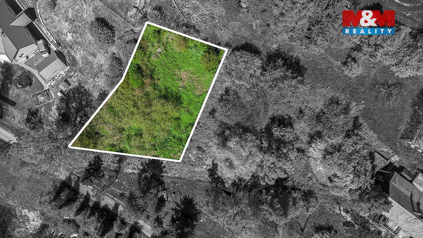 Prodej stavebního pozemku 1 345 m² – fotografie 2
