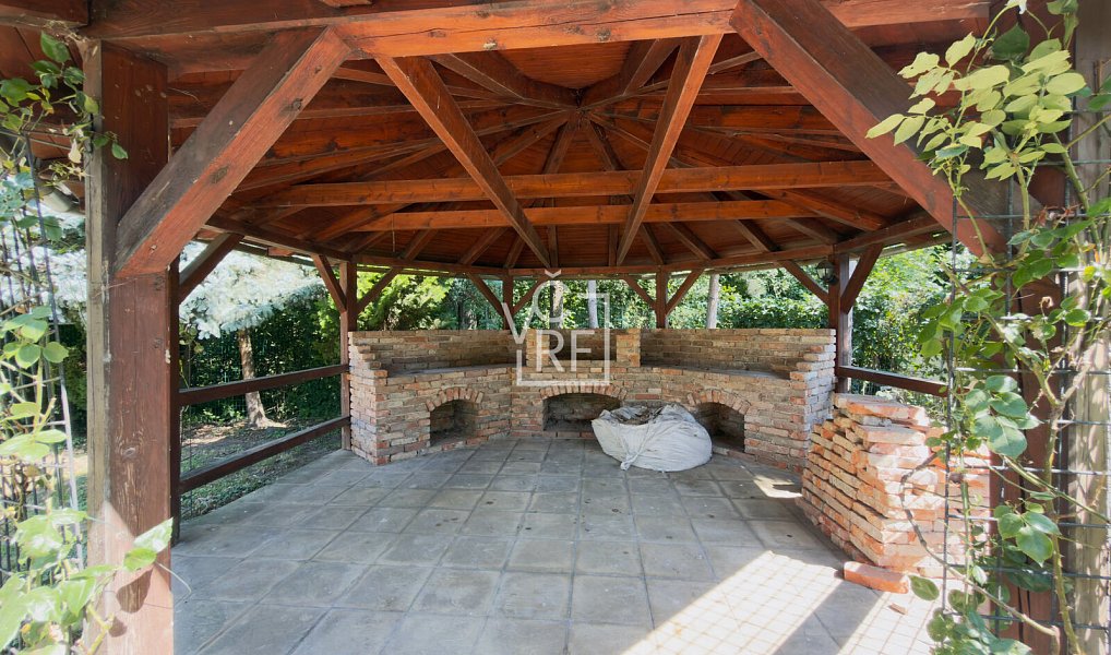 Prodej domu 260 m² s pozemkem 1 754 m², Mělník – náhled fotky 33