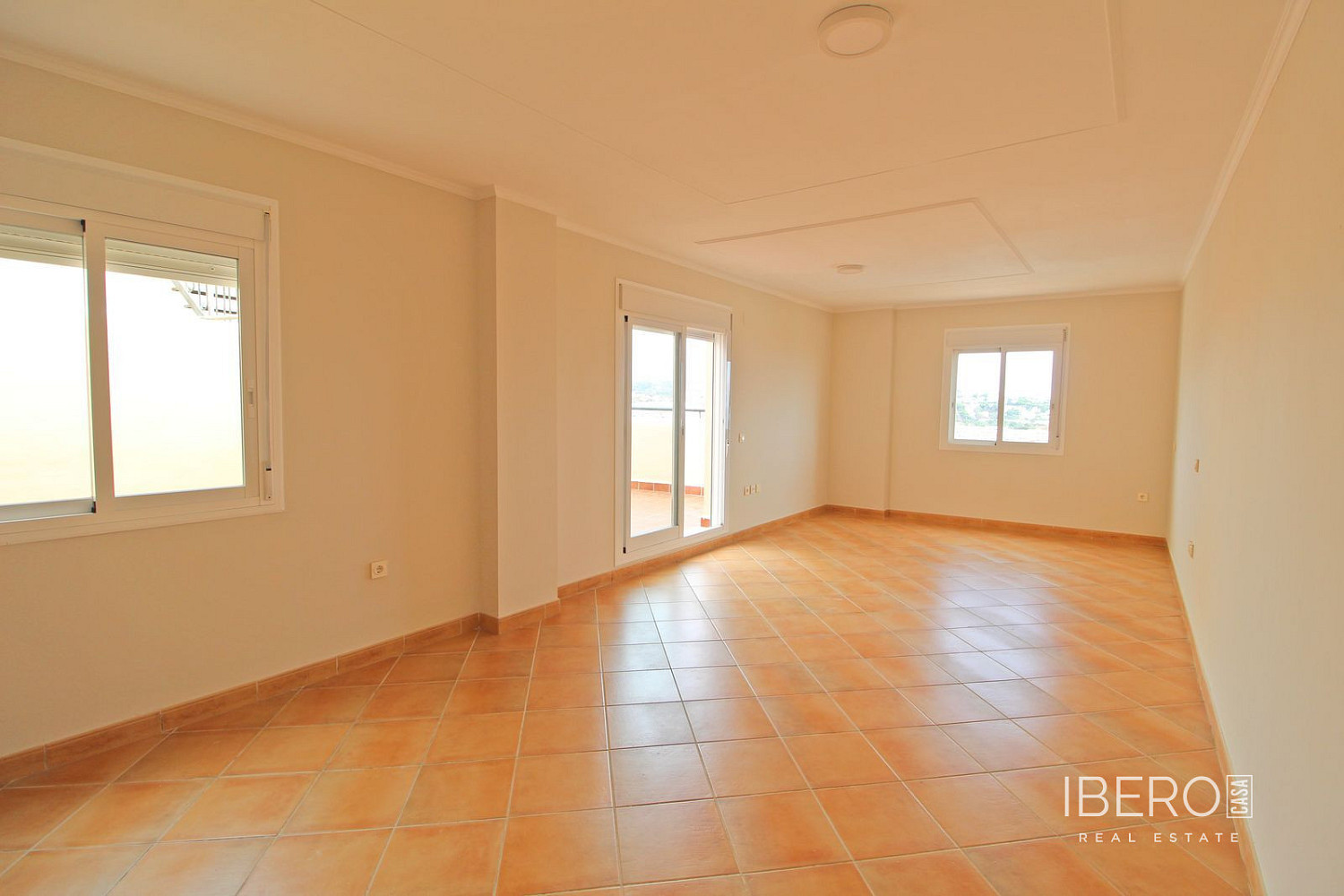 Prodej domu 214 m² s pozemkem 214 m² — photo 2