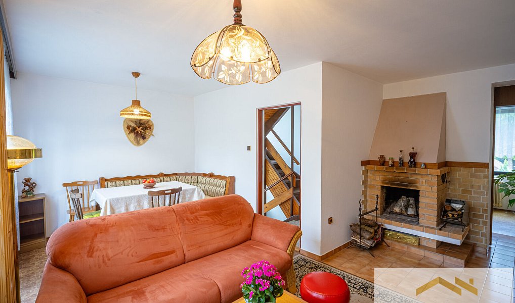 Prodej domu 90 m² s pozemkem 592 m², Tehov – náhled fotky 8