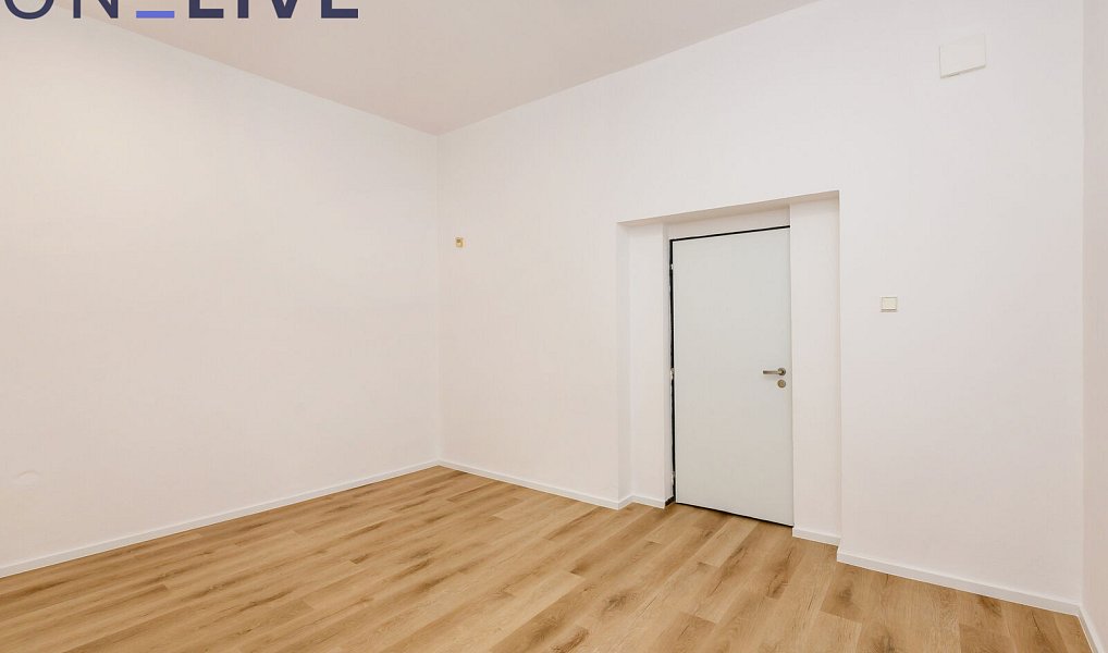 Pronájem kanceláře 17 m², Plzeň – náhled fotky 5