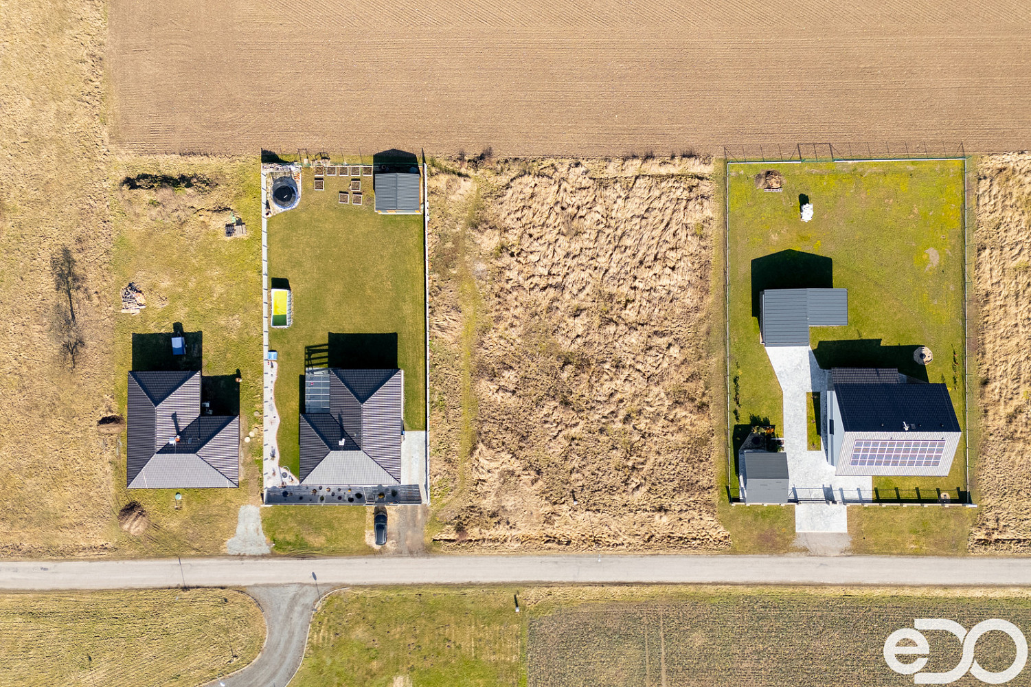 Prodej stavebního pozemku 1 136 m² – fotografie 2