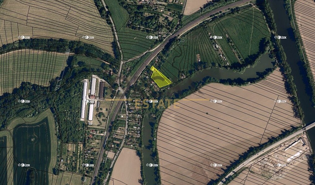 Prodej louky 795 m², Napajedla – náhled fotky 2