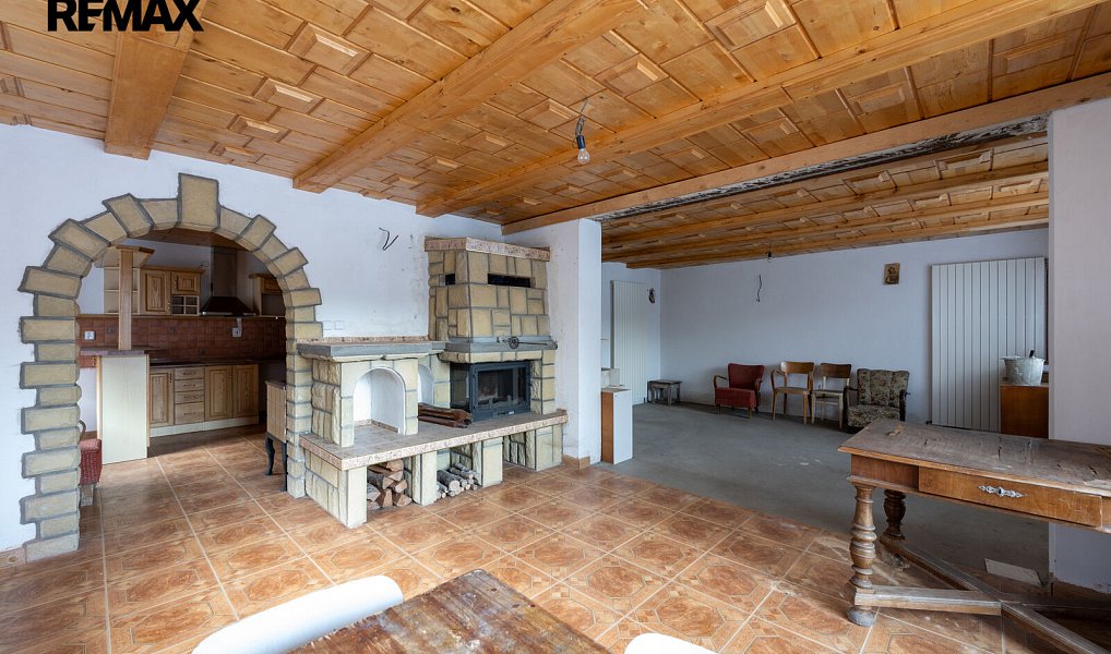 Prodej domu 313 m² s pozemkem 10 000 m², Velké Karlovice – náhled fotky 4