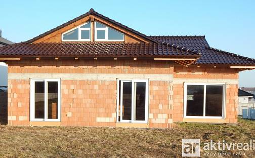 Prodej domu 237 m² s pozemkem 932 m², Na Barborce, Dubí - Mstišov, okres Teplice