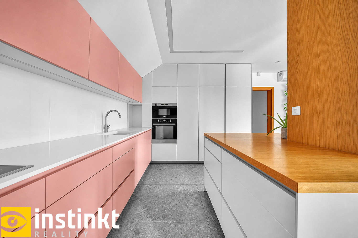 Prodej bytu 5+kk 185 m² — photo 3
