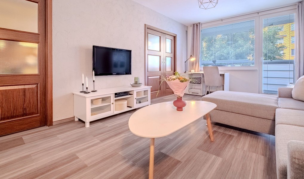 Pronájem bytu 3+1 70 m², Poděbrady – náhled fotky 3