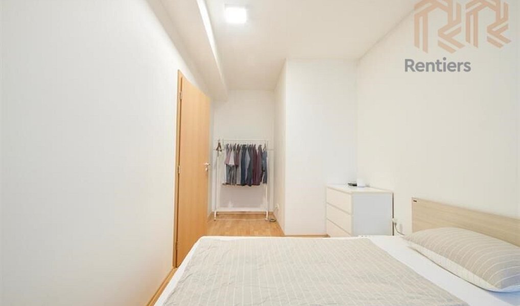 Pronájem bytu 2+kk 57 m², Praha – náhled fotky 6
