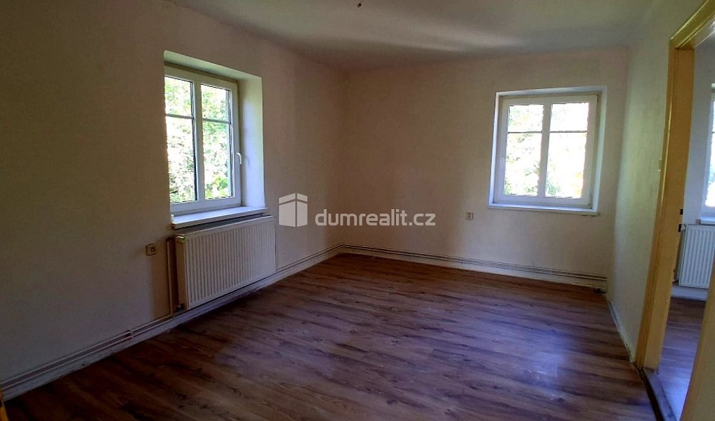 Prodej domu 250 m² s pozemkem 1 900 m², Frýdlant – náhled fotky 13