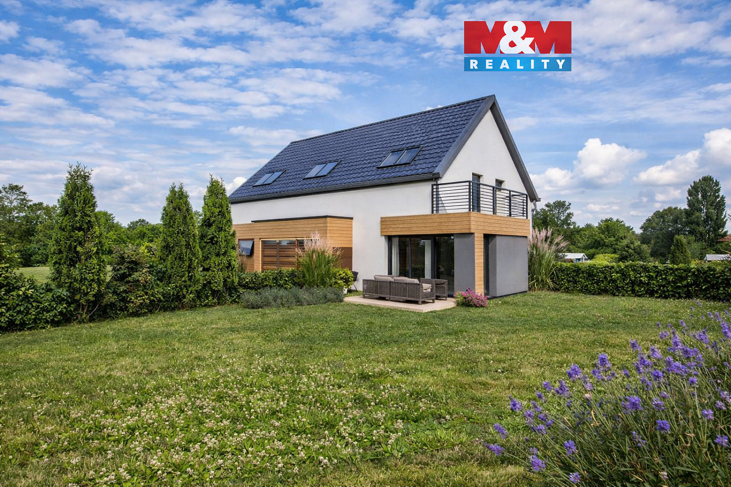 Prodej domu 111 m² s pozemkem 392 m²