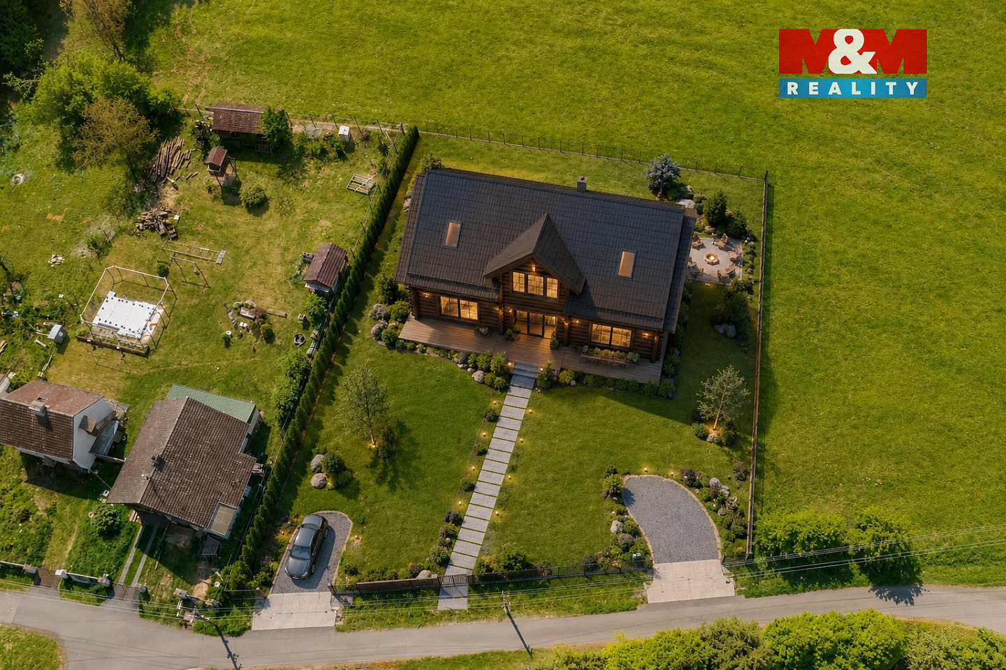 Prodej stavebního pozemku 2 375 m² — photo 2